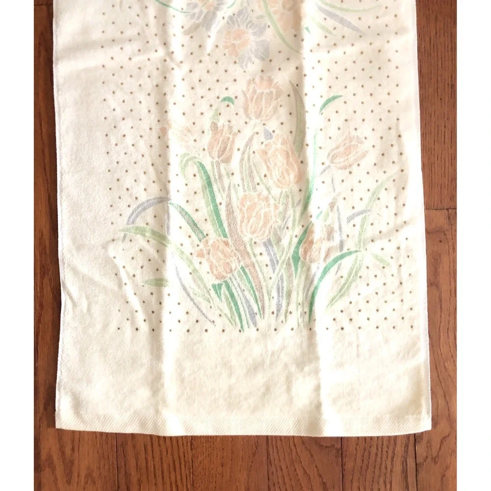 VTG Fieldcrest Floral 3 Piece Towel Set Ivory Peach Tulips Cotton Blend USA NOS